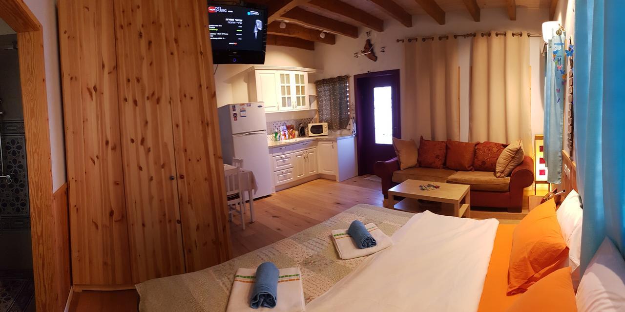 The Butterflies Wood House Villa Reshafim ภายนอก รูปภาพ